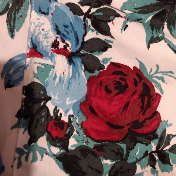 🌎Floral White Cropped Trouser 2016 - Picture 2 of 4